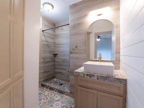 4303 Castor Street, Houston TX 77022