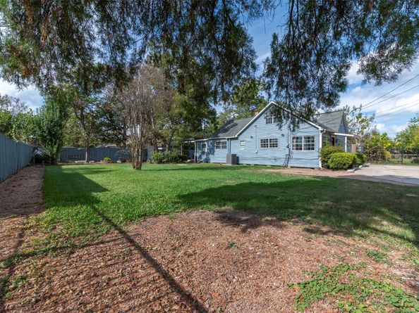 4303 Castor Street, Houston TX 77022