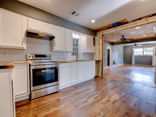 4303 Castor Street, Houston TX 77022