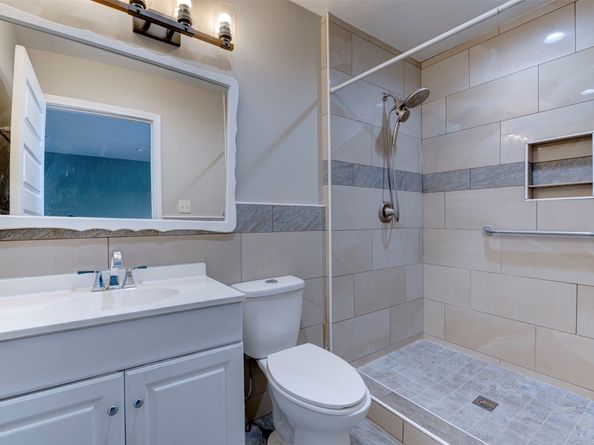 4303 Castor Street, Houston TX 77022