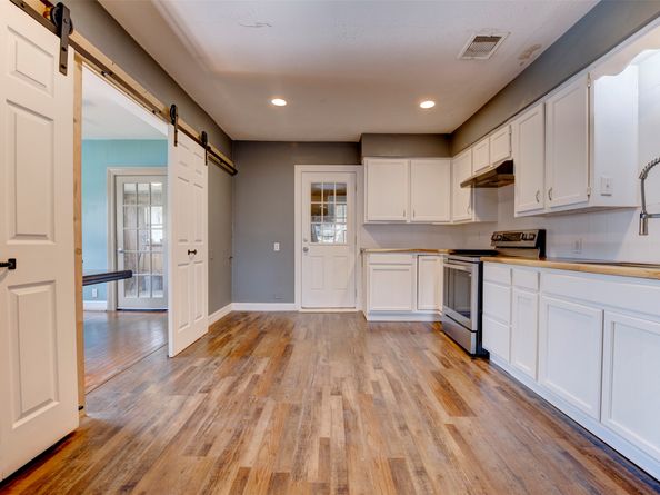 4303 Castor Street, Houston TX 77022