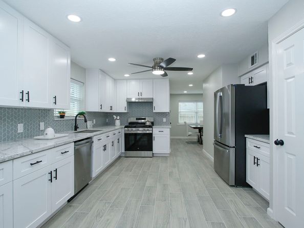 25607 Pecan Valley Circle, Spring TX 77380