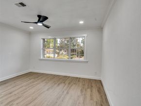 5627 Southbrook Drive, Houston TX 77033