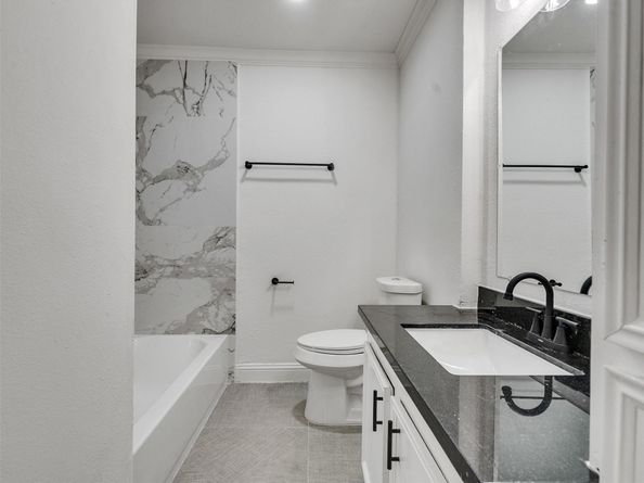 5627 Southbrook Drive, Houston TX 77033