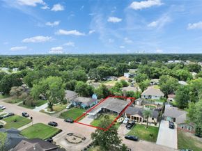 5627 Southbrook Drive, Houston TX 77033