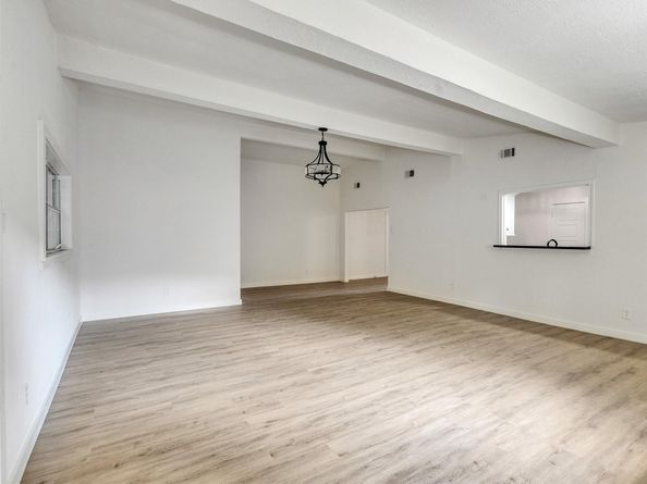 5627 Southbrook Drive, Houston TX 77033