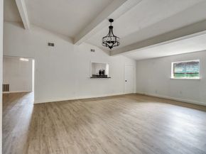 5627 Southbrook Drive, Houston TX 77033