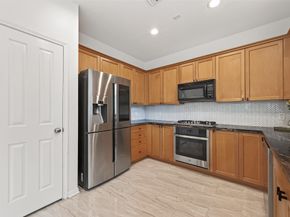 171 W Sundance Circle, The Woodlands TX 77382