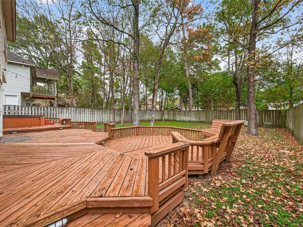 171 W Sundance Circle, The Woodlands TX 77382