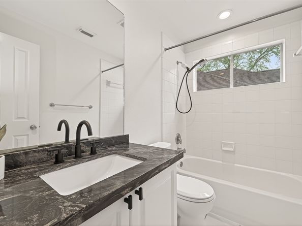 171 W Sundance Circle, The Woodlands TX 77382