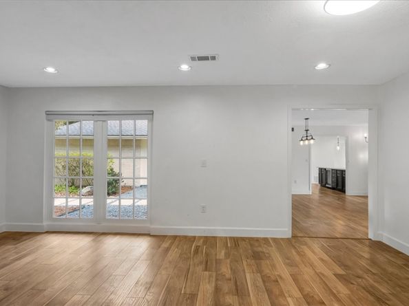 1614 Wavecrest Lane, Houston TX 77062