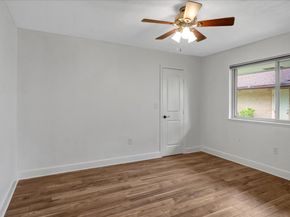 1614 Wavecrest Lane, Houston TX 77062