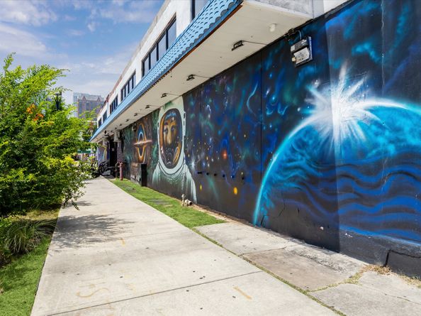 1804 Elysian Street, Houston TX 77026