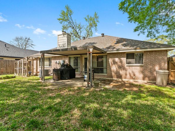 2110 Creston Drive, Spring TX 77386