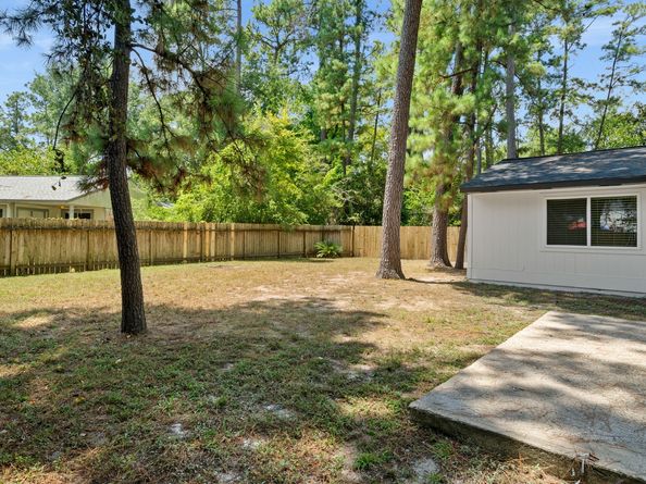 8 S Woodstock Circle Drive, The Woodlands TX 77381