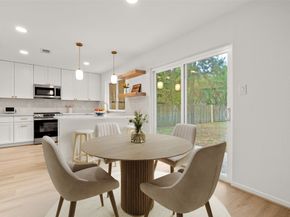 8 S Woodstock Circle Drive, The Woodlands TX 77381