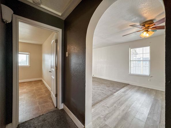 8321 Leander Street, Houston TX 77012