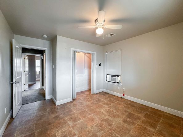 8321 Leander Street, Houston TX 77012