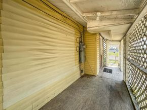 8321 Leander Street, Houston TX 77012