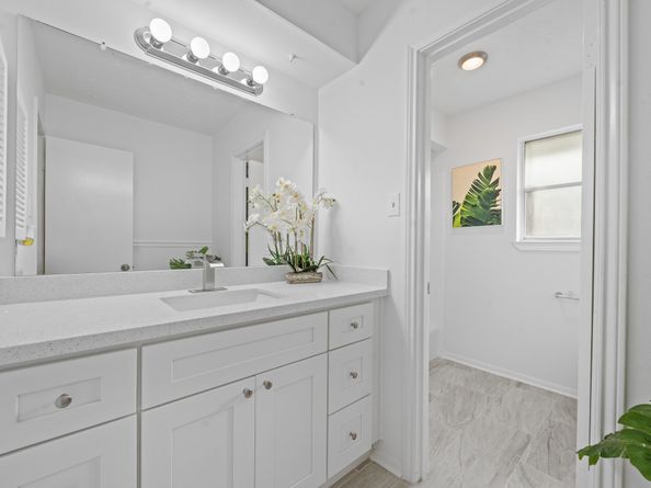 12315 Scarcella Lane, Meadows Place TX 77477