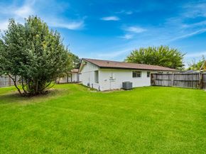 12315 Scarcella Lane, Meadows Place TX 77477