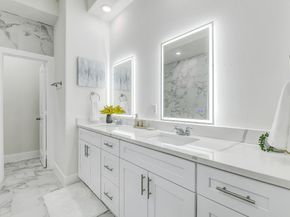 4013 Saint Augustine Street, Houston TX 77021