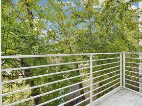 4013 Saint Augustine Street, Houston TX 77021