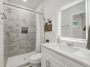 4013 Saint Augustine Street, Houston TX 77021