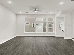 4013 Saint Augustine Street, Houston TX 77021