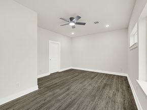 4013 Saint Augustine Street, Houston TX 77021