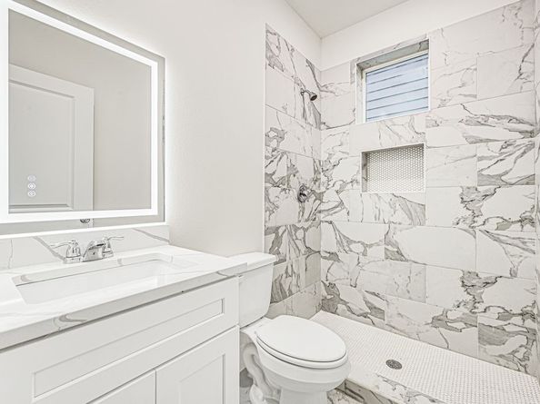 4013 Saint Augustine Street, Houston TX 77021