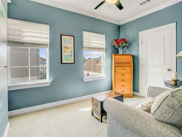 827 Dunleigh Meadows Lane, Houston TX 77055