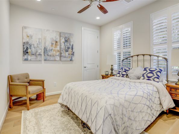 827 Dunleigh Meadows Lane, Houston TX 77055