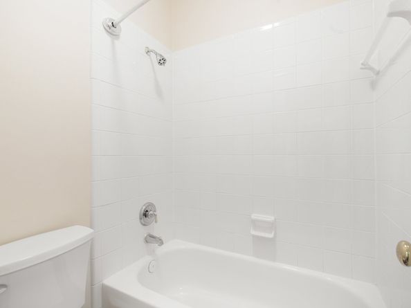 1327 Mission Chase Drive, Houston TX 77077