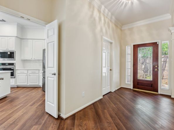 1327 Mission Chase Drive, Houston TX 77077