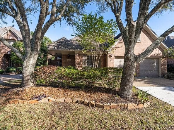 1327 Mission Chase Drive, Houston TX 77077