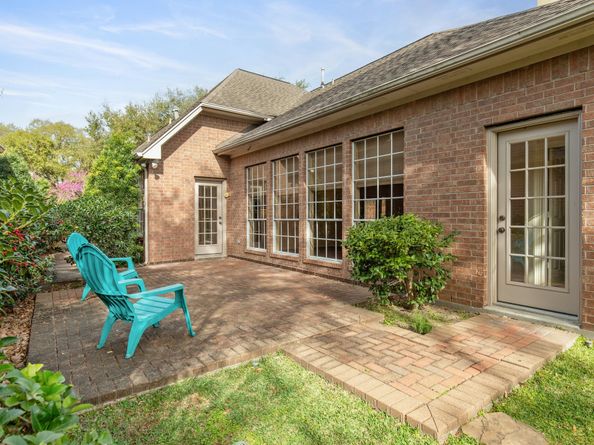 1327 Mission Chase Drive, Houston TX 77077