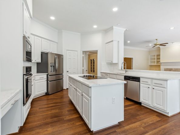 1327 Mission Chase Drive, Houston TX 77077