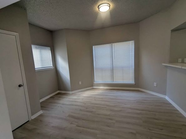 10152 Waterstone Drive, Houston TX 77042