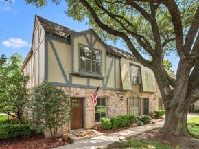 14703 Barryknoll Lane 26, Houston TX 77079