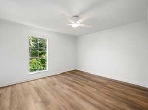 14703 Barryknoll Lane 26, Houston TX 77079