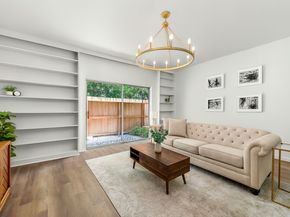 14703 Barryknoll Lane 26, Houston TX 77079