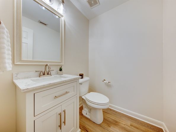 3910 Sand Myrtle Drive, Houston TX 77059