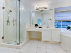 3910 Sand Myrtle Drive, Houston TX 77059