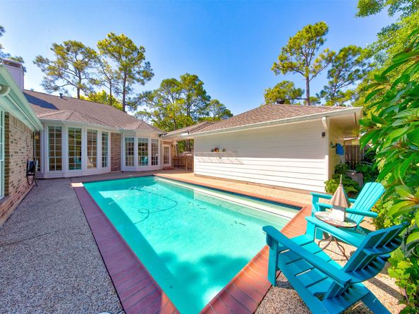 3910 Sand Myrtle Drive, Houston TX 77059