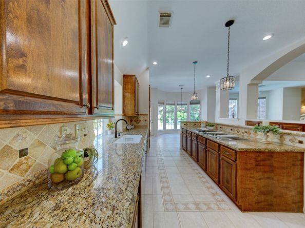 3910 Sand Myrtle Drive, Houston TX 77059
