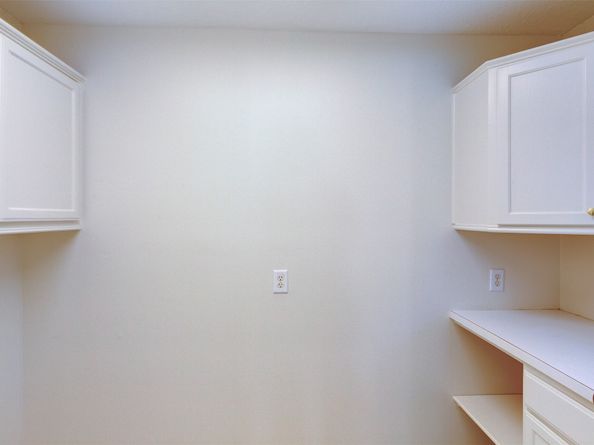 3910 Sand Myrtle Drive, Houston TX 77059