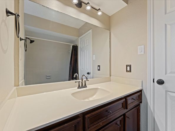7238 N Hearthstone Green Drive, Houston TX 77095