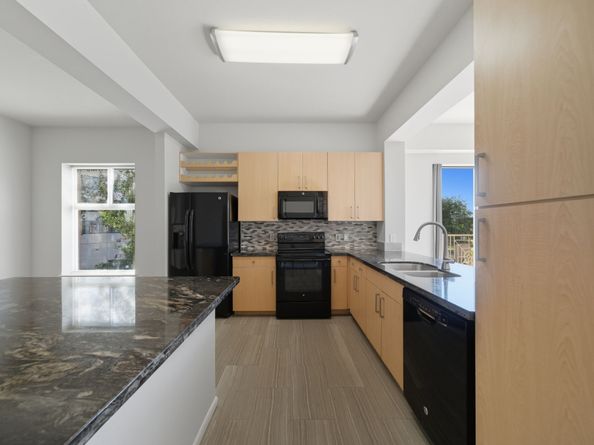 3505 Sage Road 202, Houston TX 77056