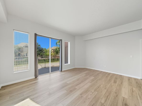 3505 Sage Road 202, Houston TX 77056